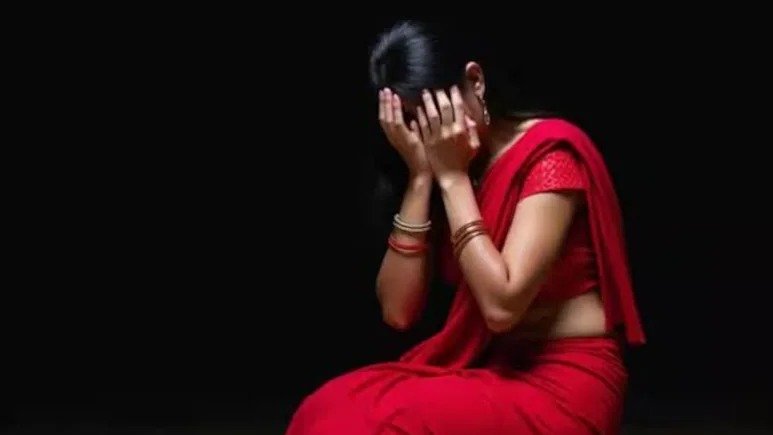 अकोला क्राइम न्यूज: नवविवाहित सुनेवर सासऱ्याकडून लैंगिक व मानसिक छळ; खदान पोलिसांनी गुन्हा दाखल केला